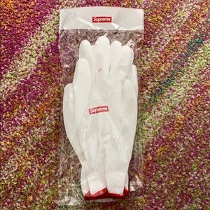 Supreme Rubberized gloves